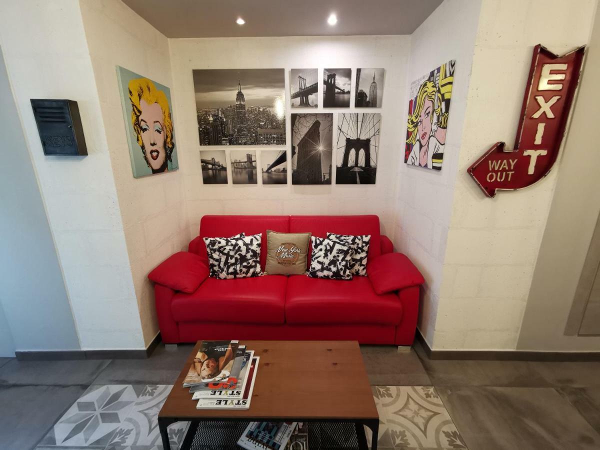 The Black Dog House 발렌자노 외부 사진
