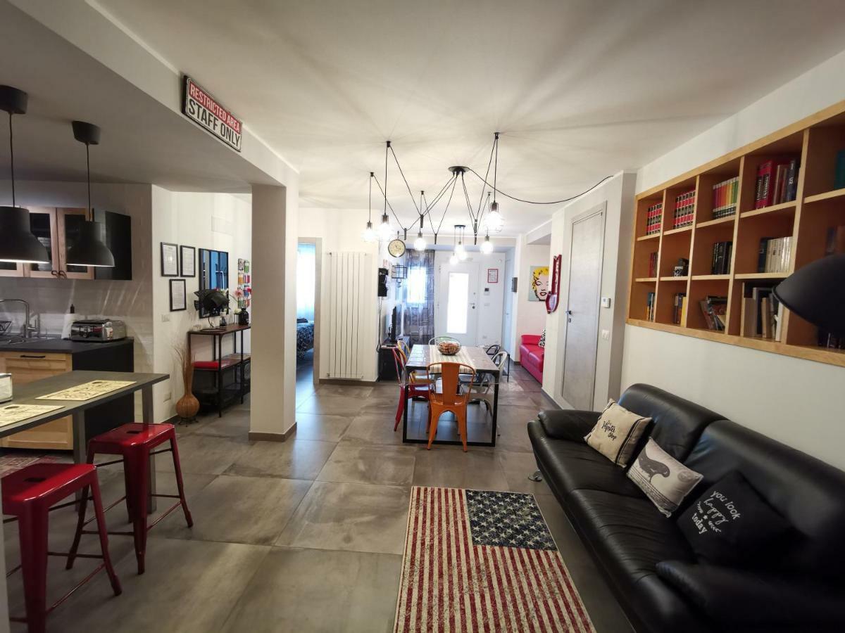 The Black Dog House 발렌자노 외부 사진